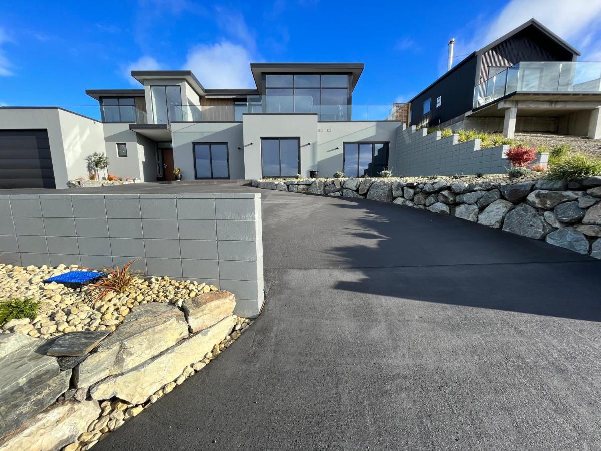 Starry Vista-Alpha Hotel Lake Tekapo Exterior photo